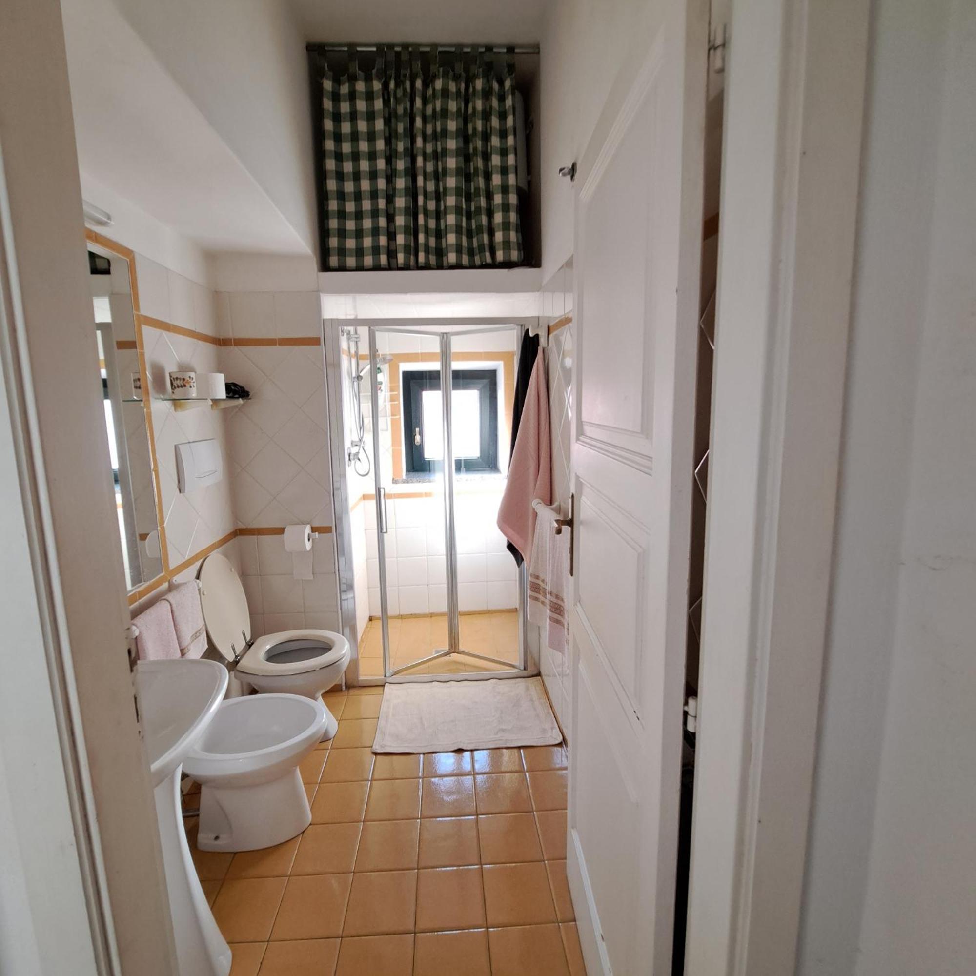 Monolocale In Villa Centrale Ла Мадалена Екстериор снимка